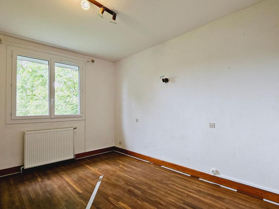 Villa in Mehun-sur-Yevre, Cher - foto 5