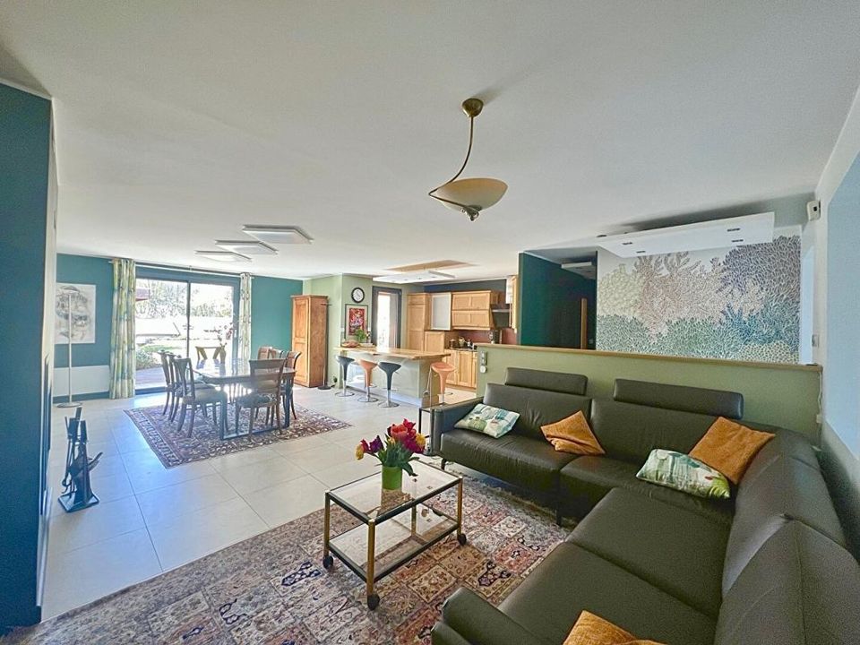 Villa i Saint-Genis-Pouilly, Ain - bilde 4