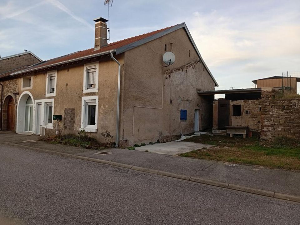 Villa in Gruey-lès-Surance, Vosges - foto 1