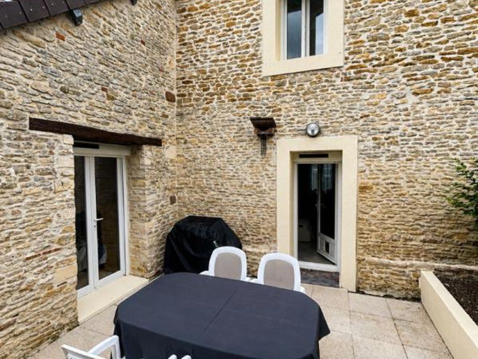 Villa en Mery-Bissieres-en-Auge, Calvados - foto 1