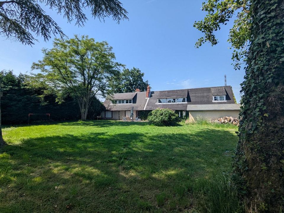 Villa in Le Favril, Eure-et-Loir - foto 1