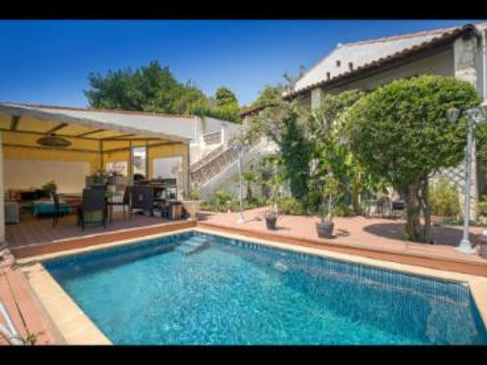 Villa em Plan-de-Cuques, Bouches-du-Rhone - foto 1
