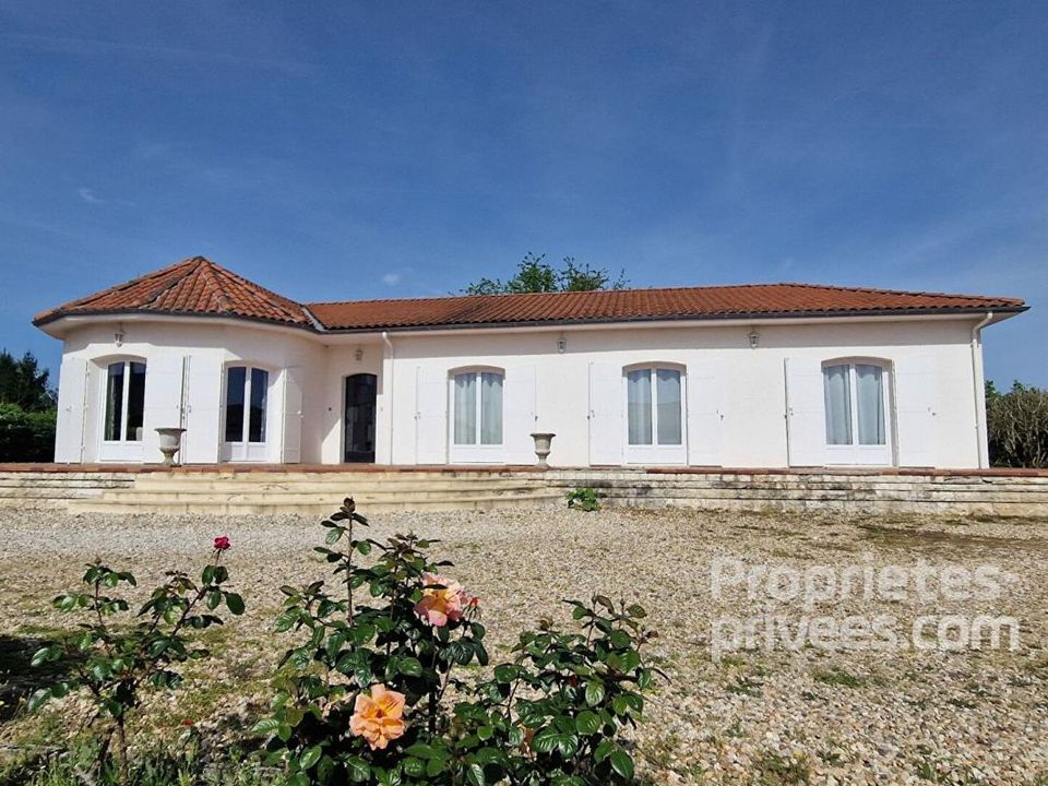 Villa i Saint-Andre-de-Cubzac, Gironde - foto 1