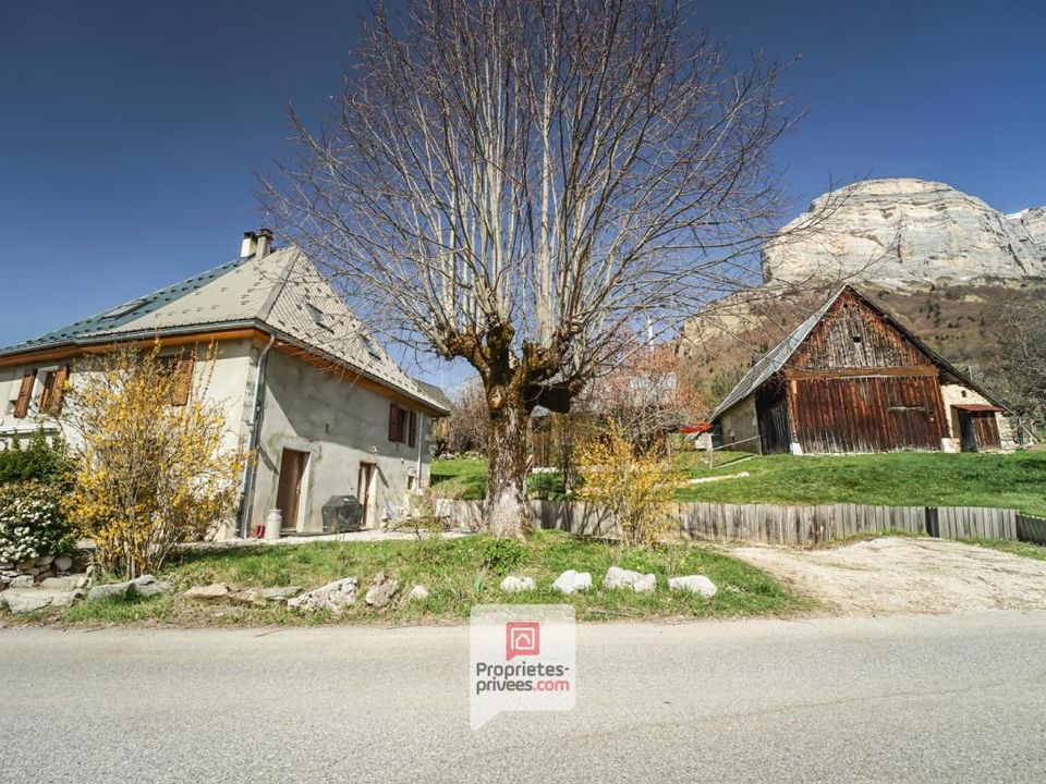Villa i Plateau-des-Petites-Roches, Isere - bilde 2