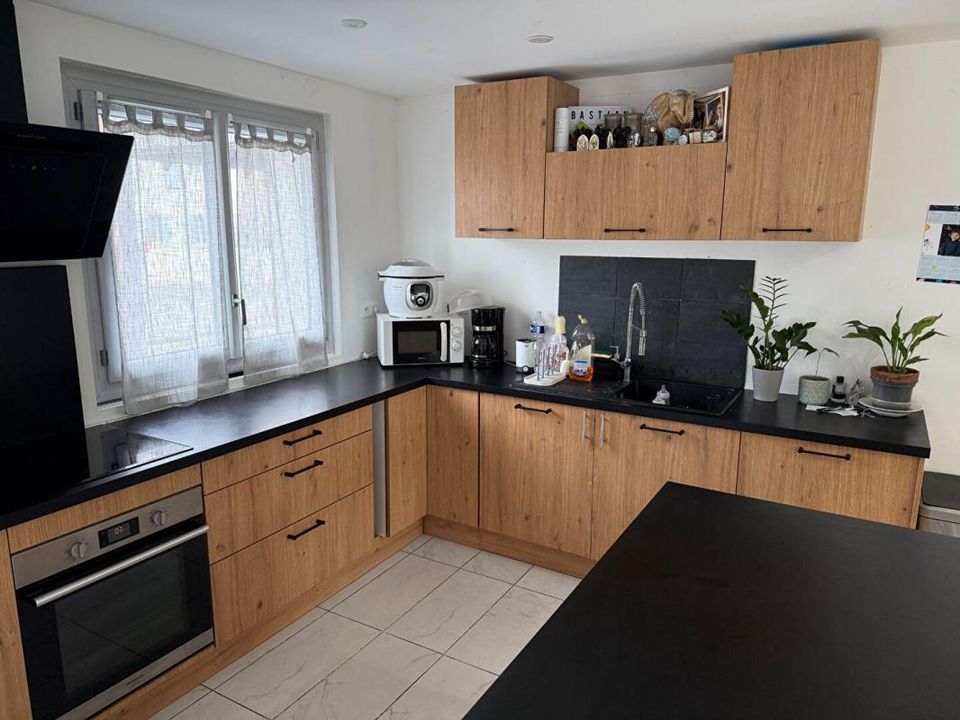 Villa a Yzeure, Allier - foto 1