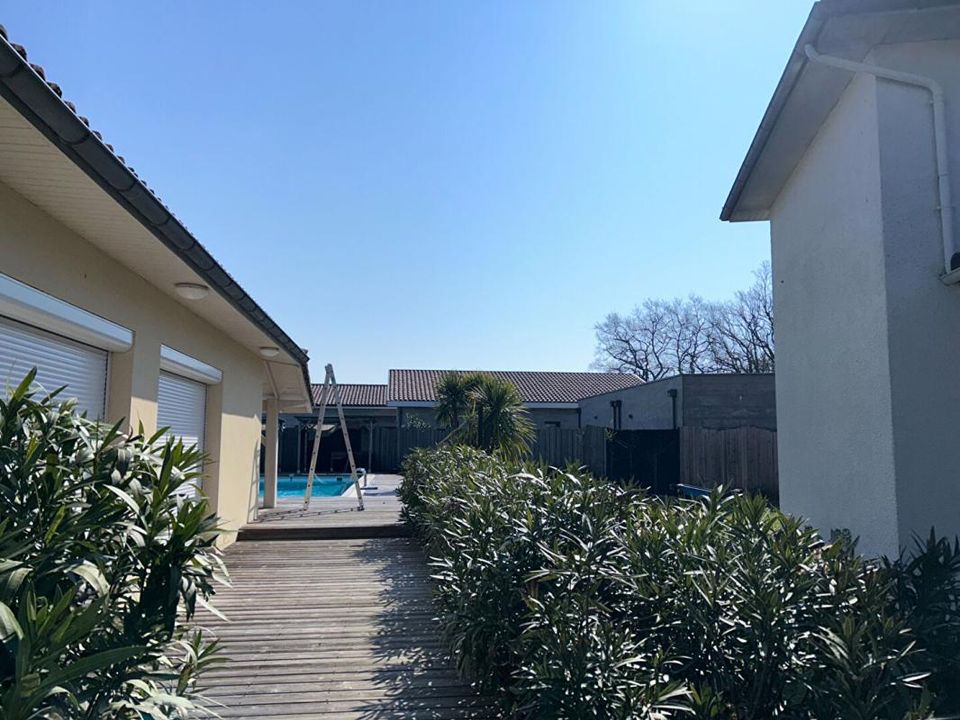 Villa em Saint-Sulpice-et-Cameyrac, Gironde - foto 3