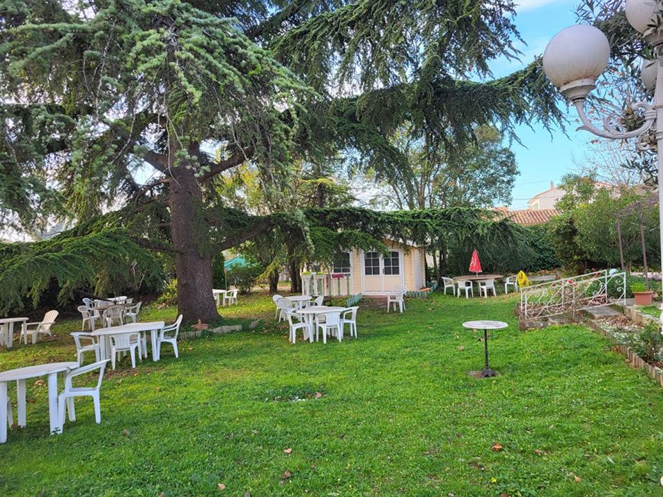 Villa em Plan-de-Cuques, Bouches-du-Rhone - foto 1