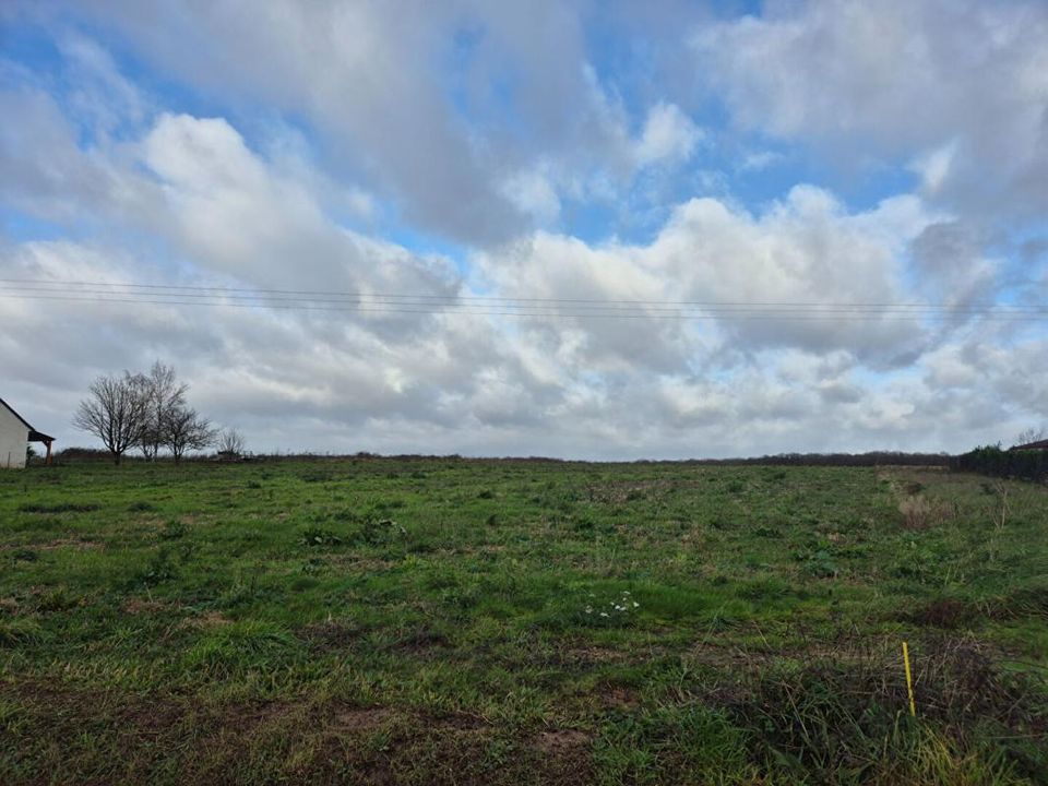 Terra em Saunay, Indre-et-Loire - foto 2
