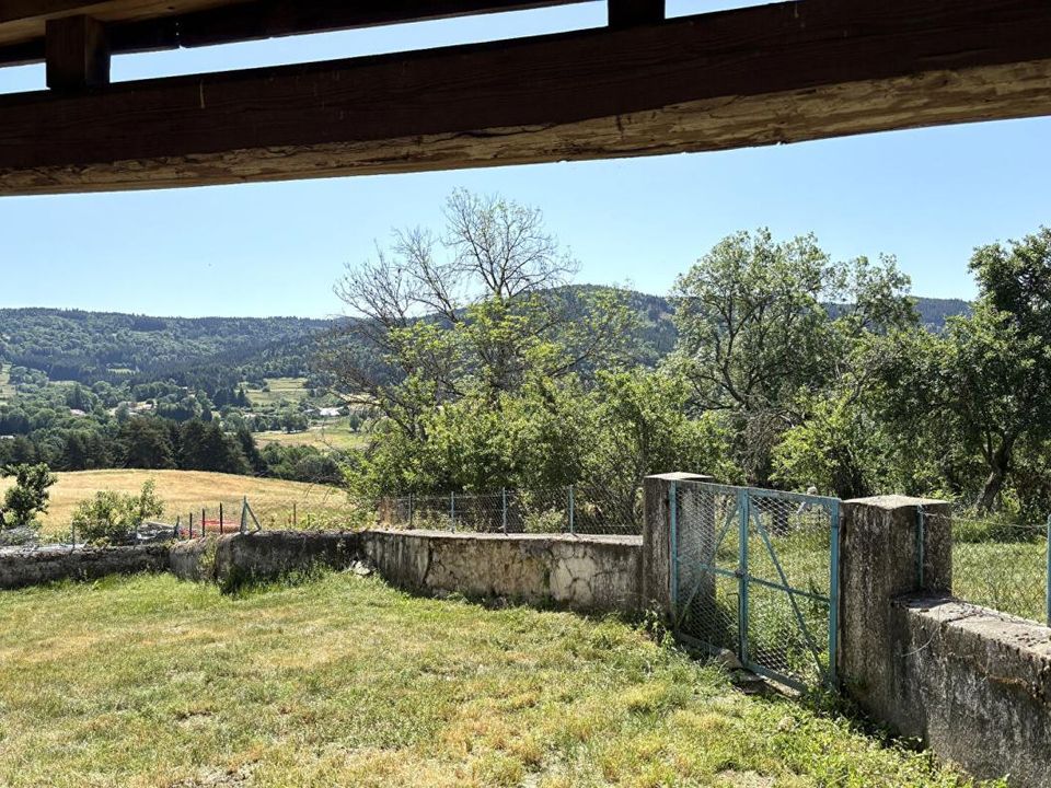 Villa en Saint-Antheme, Puy-de-Dome - foto 2