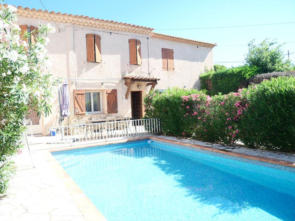 Villa em Plan-de-Cuques, Bouches-du-Rhone - foto 1