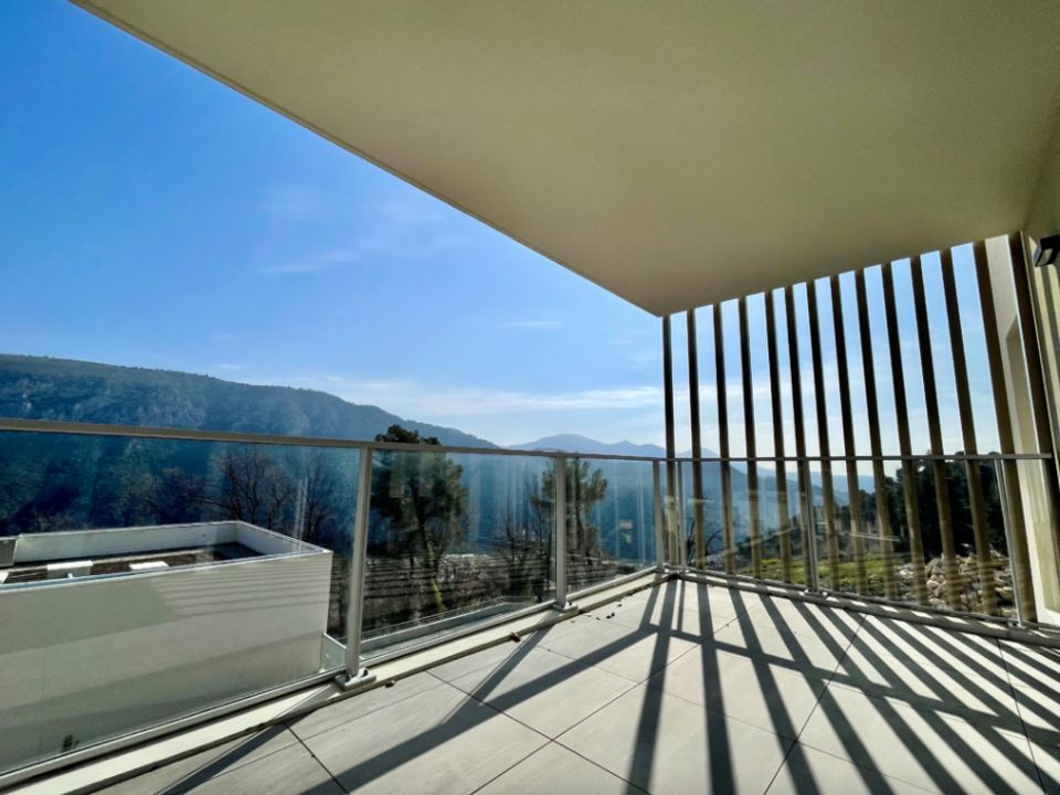 Appartement in Gilette, Alpes-Maritimes - foto 1