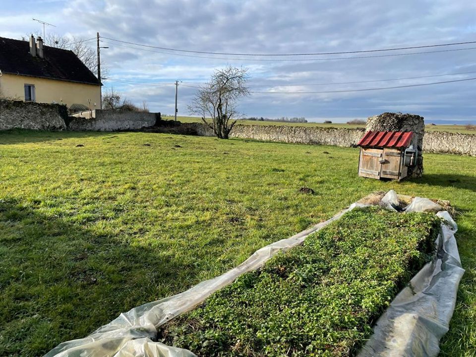 Grond in Bussières, Seine-et-Marne - foto 1