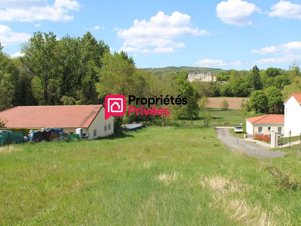 Terreno en Yssac-la-Tourette, Puy-de-Dome - foto 1