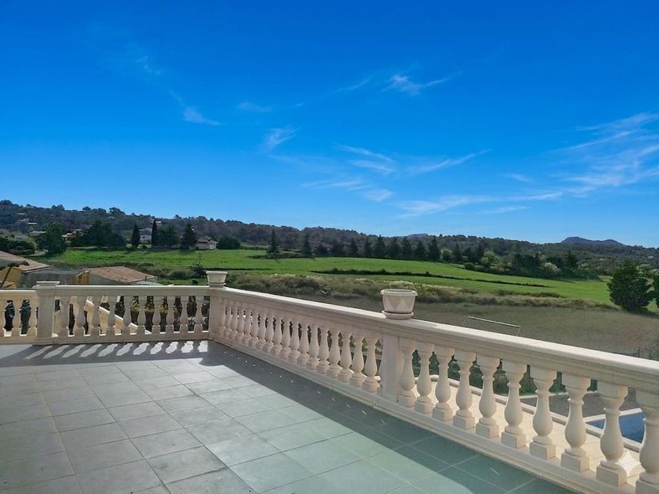 Villa in Tavernes, Var - foto 1