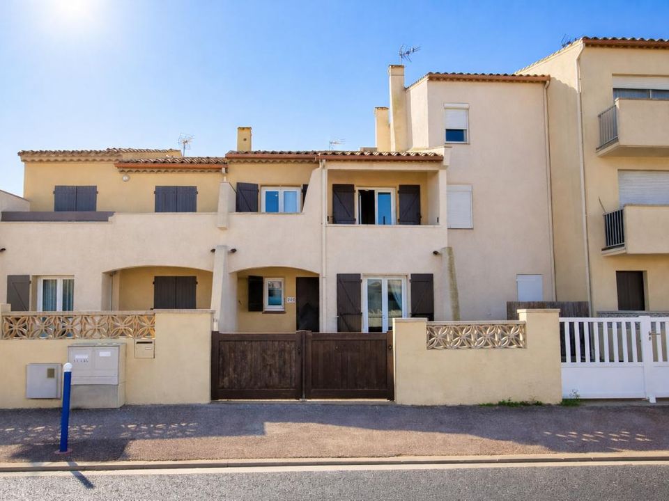 Villa en Port-la-Nouvelle, Aude - foto 1