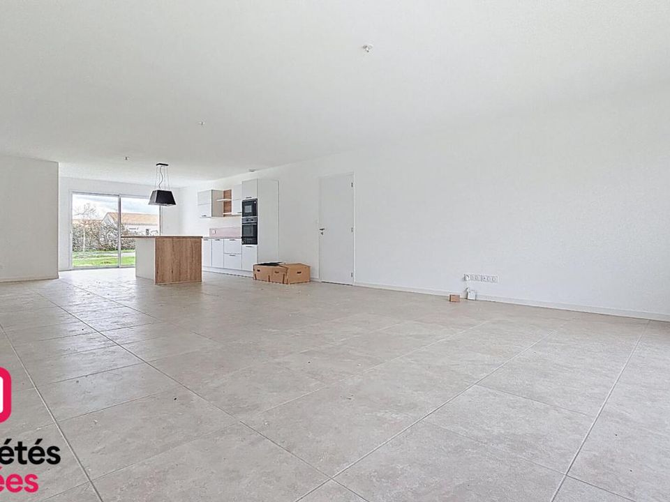 Villa in Saint-Sauveur-d'Aunis, Charente-Maritime - foto 2