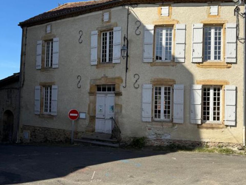 Villa i Riscle, Gers - bilde 1