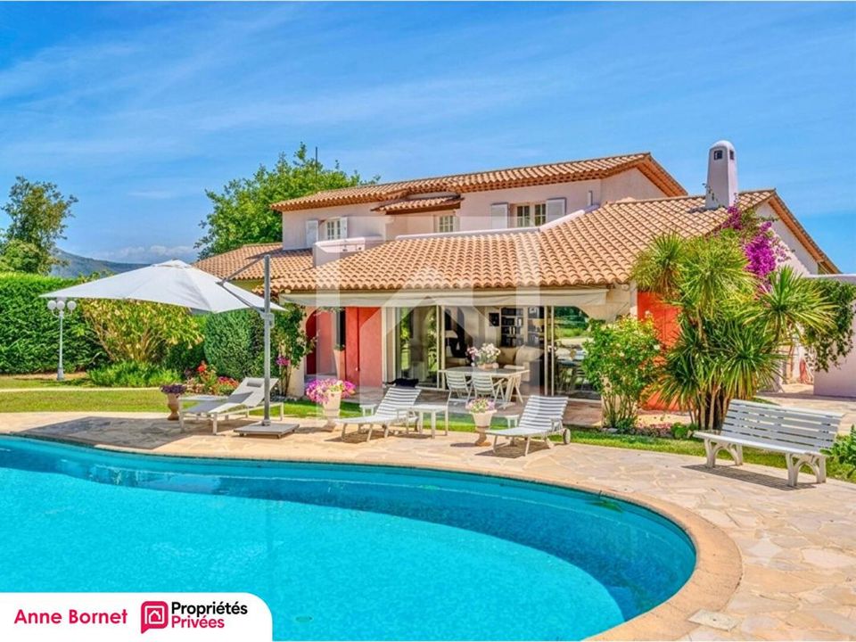 Villa i Le Rouret, Alpes-Maritimes - bilde 1