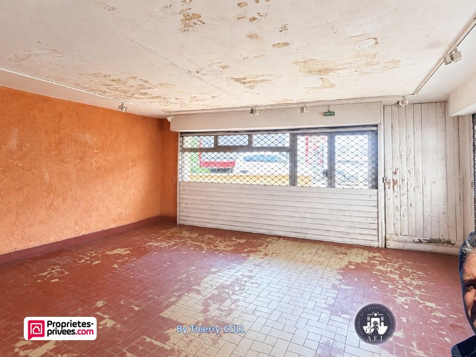 L'establiment comercial a Pont-d'Ain, Ain - foto 4