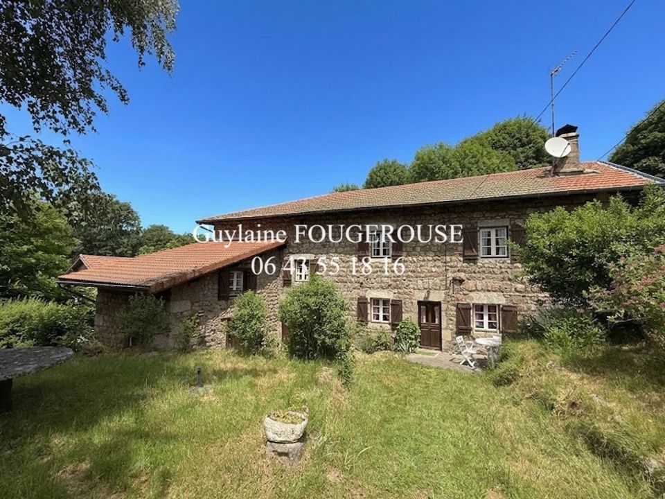 Villa en Saint-Antheme, Puy-de-Dome - foto 1