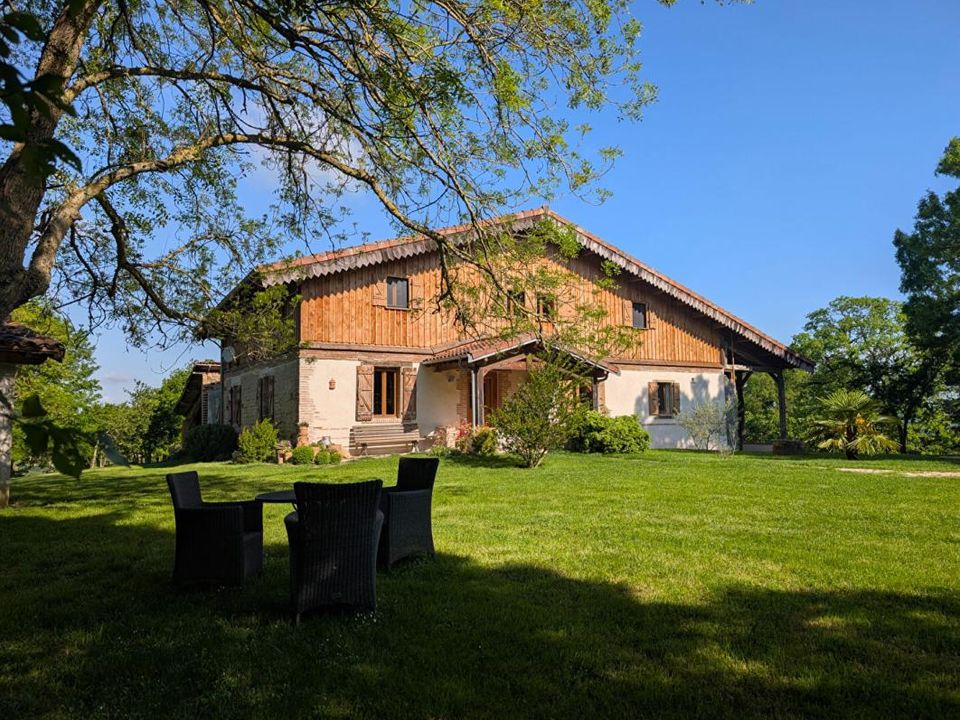 Villa in Pouy-de-Touges, Haute-Garonne - foto 1