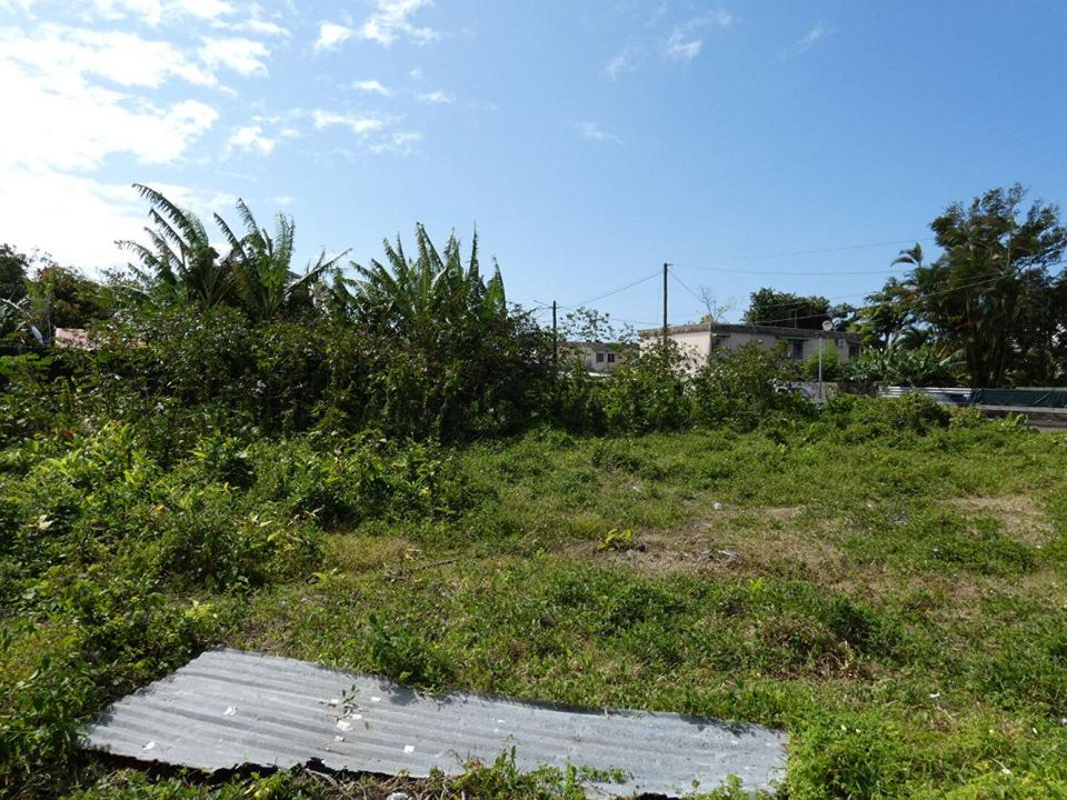 Grundstück in Saint-Benoit, La Reunion - Foto 1