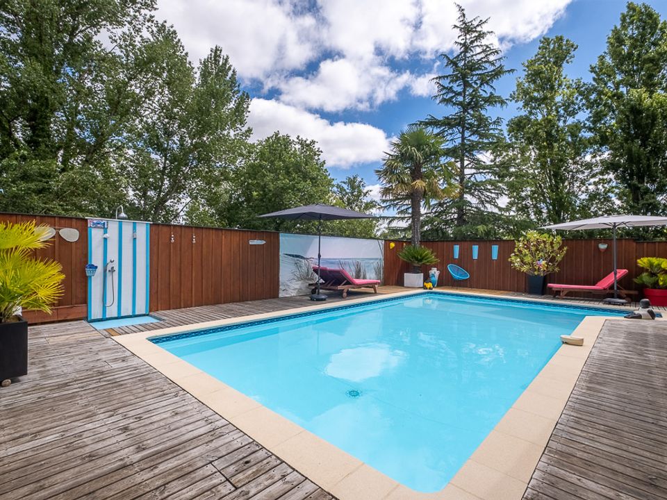 Villa en Merignac, Gironde - foto 1