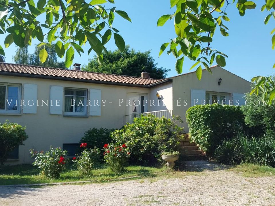 Villa a Pont-l'Abbe-d'Arnoult, Charente-Maritime - foto 1