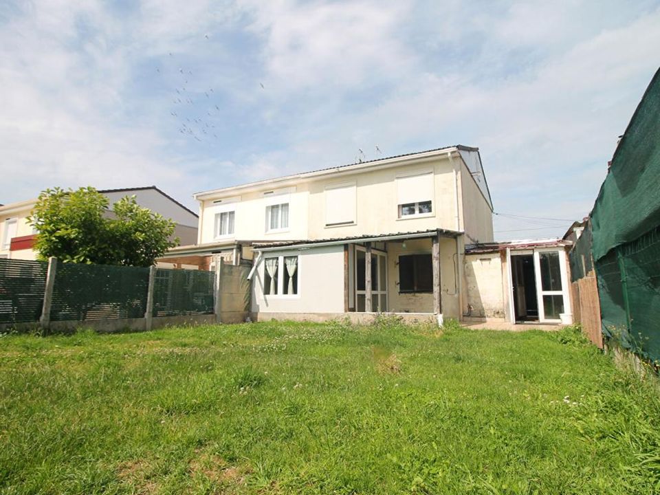 Villa em Sallaumines, Pas-de-Calais - foto 1