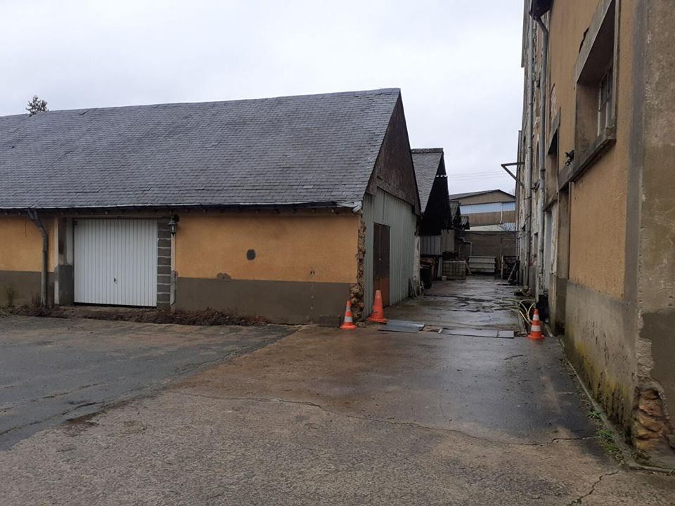 Parkplatz in Clefs, Maine-et-Loire - Foto 1