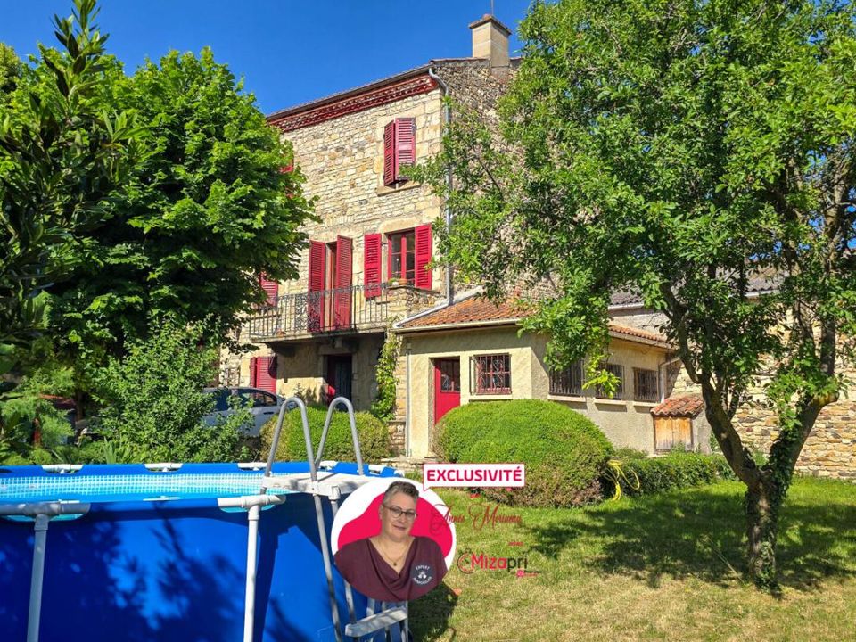 Villa en Sauvagnat-Sainte-Marthe, Puy-de-Dome - foto 1