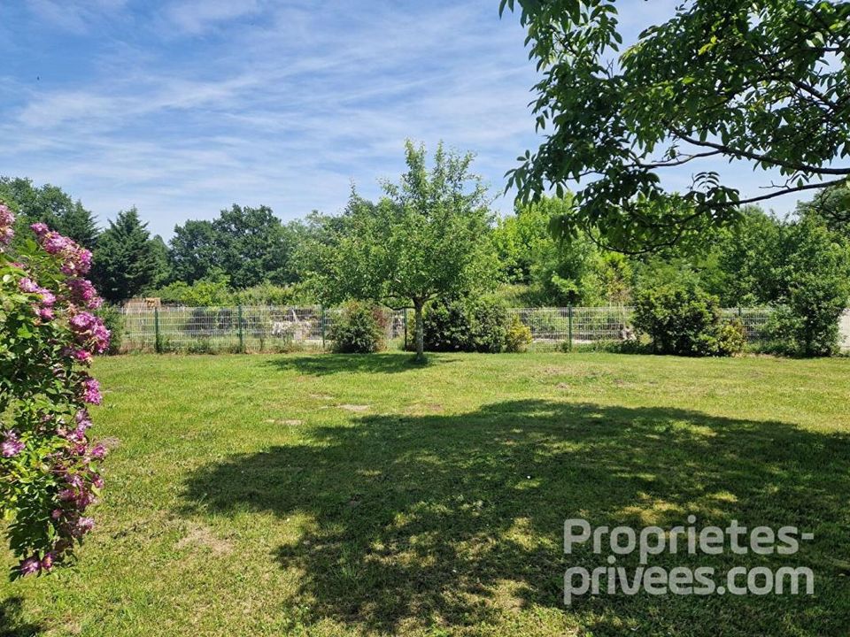Helårsgrund i Saint-Andre-de-Cubzac, Gironde - foto 2