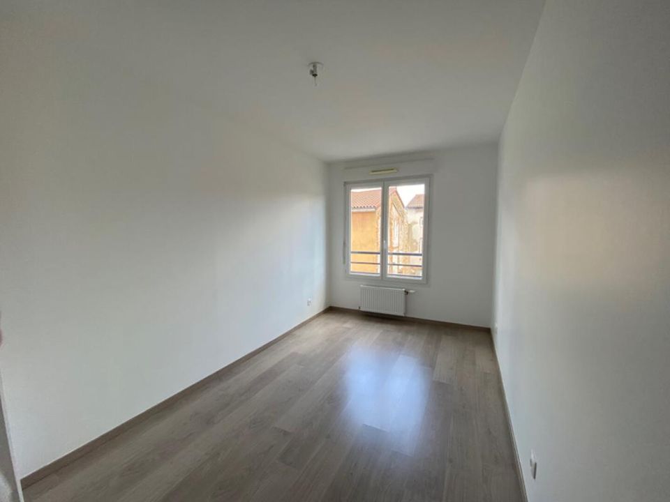 Apartamento en Saint-Laurent-sur-Saone, Ain - foto 5