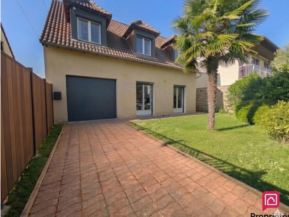 Villa em Saint-Pantaléon-de-Larche, Correze - foto 1