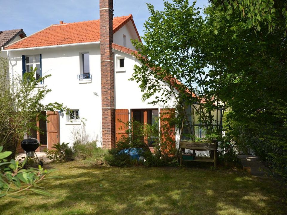 Villa i Sainte-Genevieve-des-Bois, Essonne - foto 2