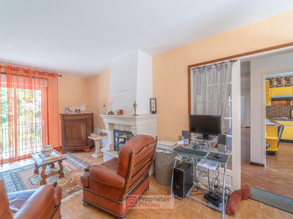 Villa i Chateauneuf-sur-Charente, Charente - bilde 1