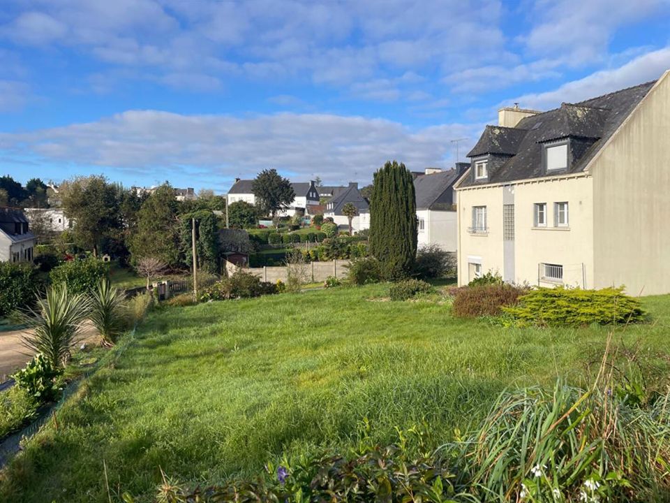 Helårsgrund i Ergué-Gabéric, Finistere - foto 1
