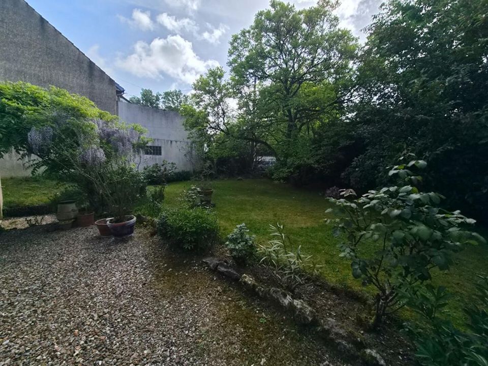Villa i Sainte-Genevieve-des-Bois, Essonne - foto 1