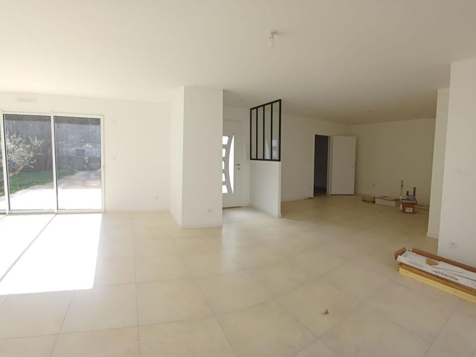 Villa en Niort, Deux-Sevres - foto 2