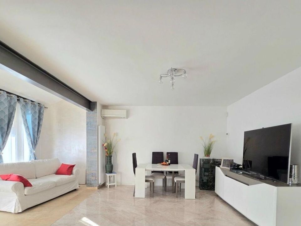 Villa em Plan-de-Cuques, Bouches-du-Rhone - foto 3