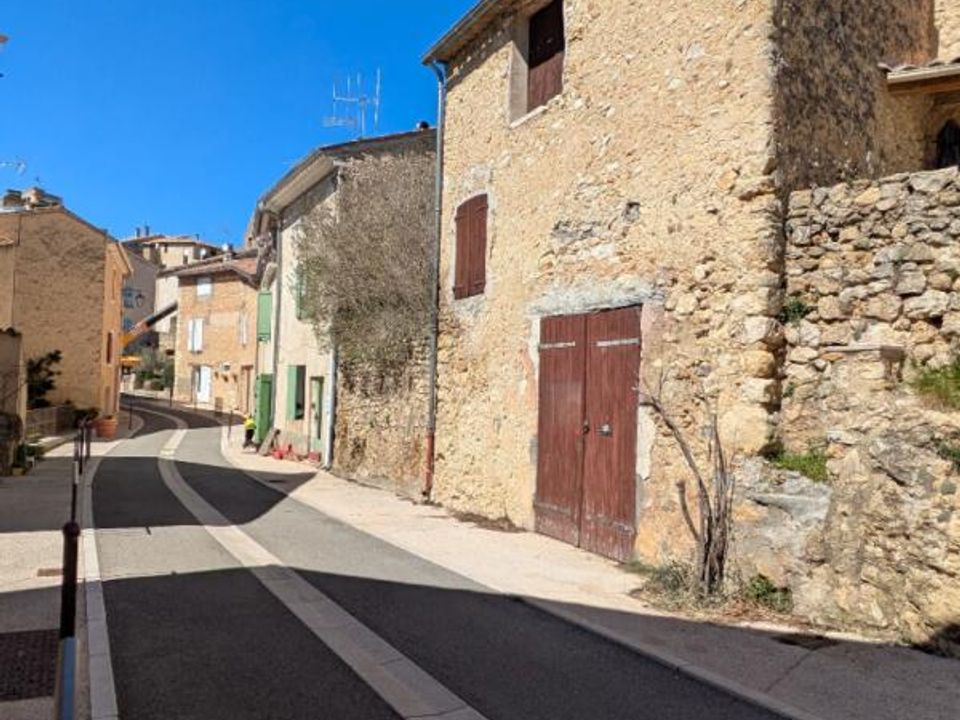 Dorfhaus in Saint-Martin-de-Bromes, Alpes-de-Haute-Provence - Foto 2