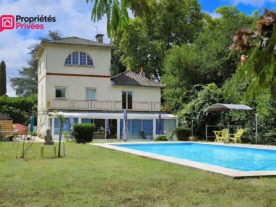 Villa i Sainte-Livrade-sur-Lot, Lot-et-Garonne - foto 1