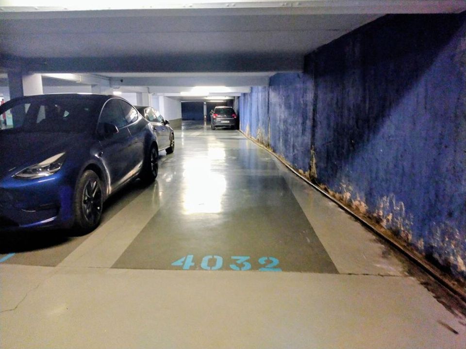 Espai d'estacionament a Paris, Paris - foto 3