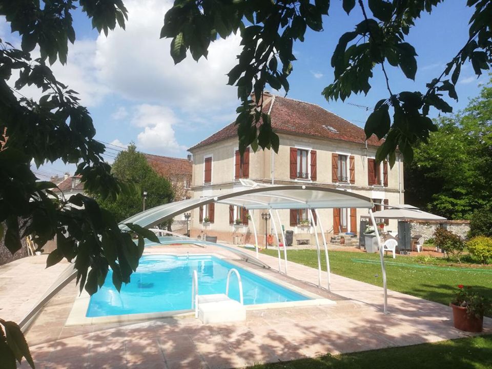 Haus in Jouy-le-Chatel, Seine-et-Marne - Foto 1