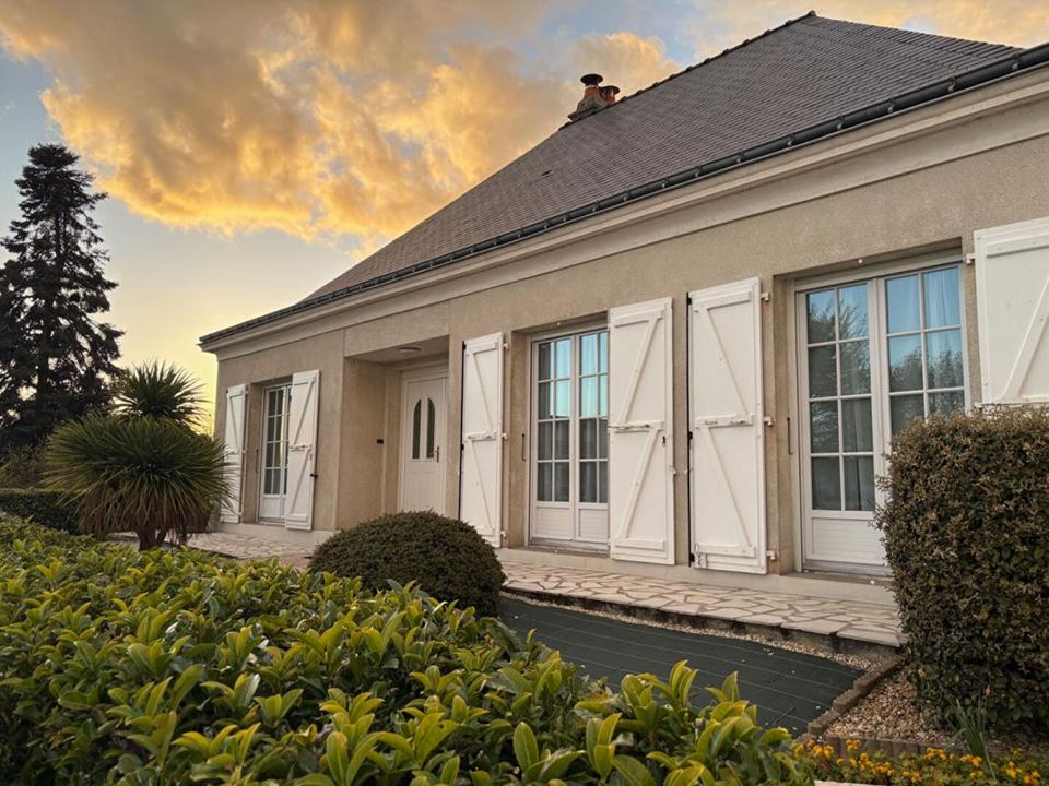 Haus in Angers, Maine-et-Loire - Foto 1