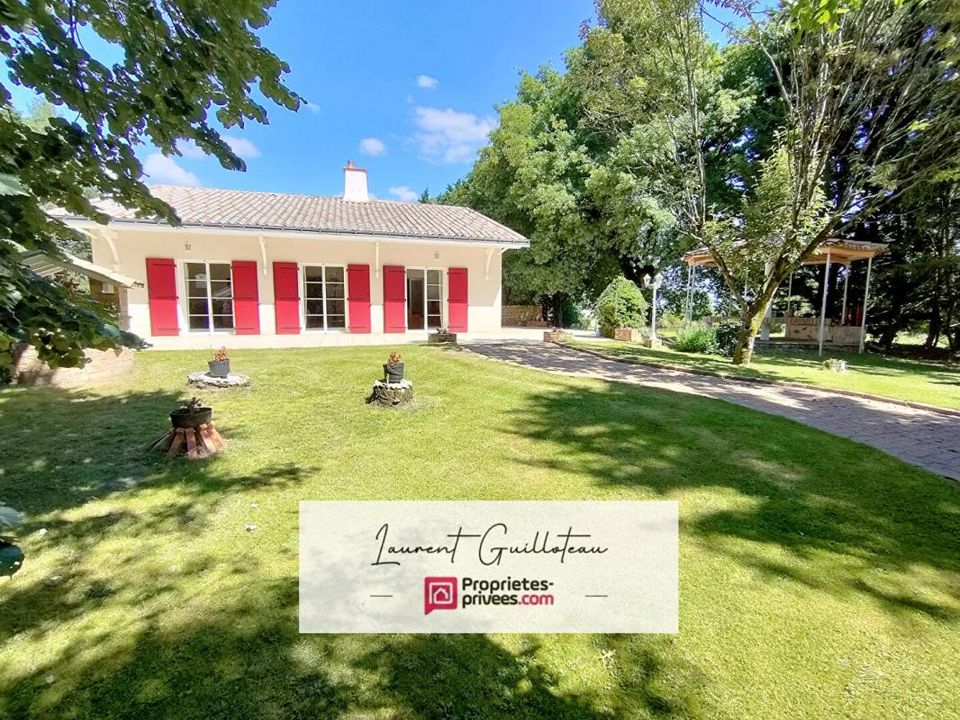 Villa i Saint-Martin-des-Tilleuls, Vendee - bilde 1