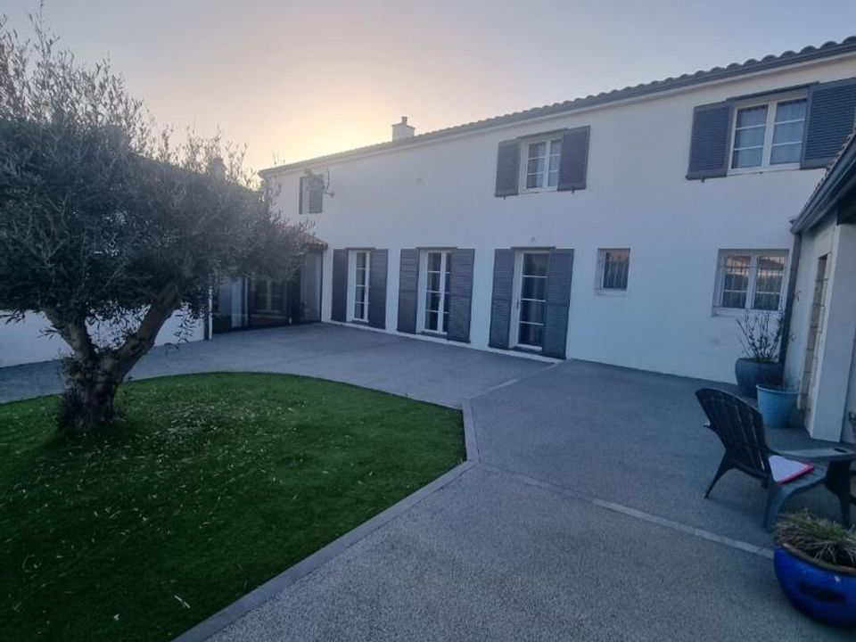 Villa in Grues, Vendee - foto 1