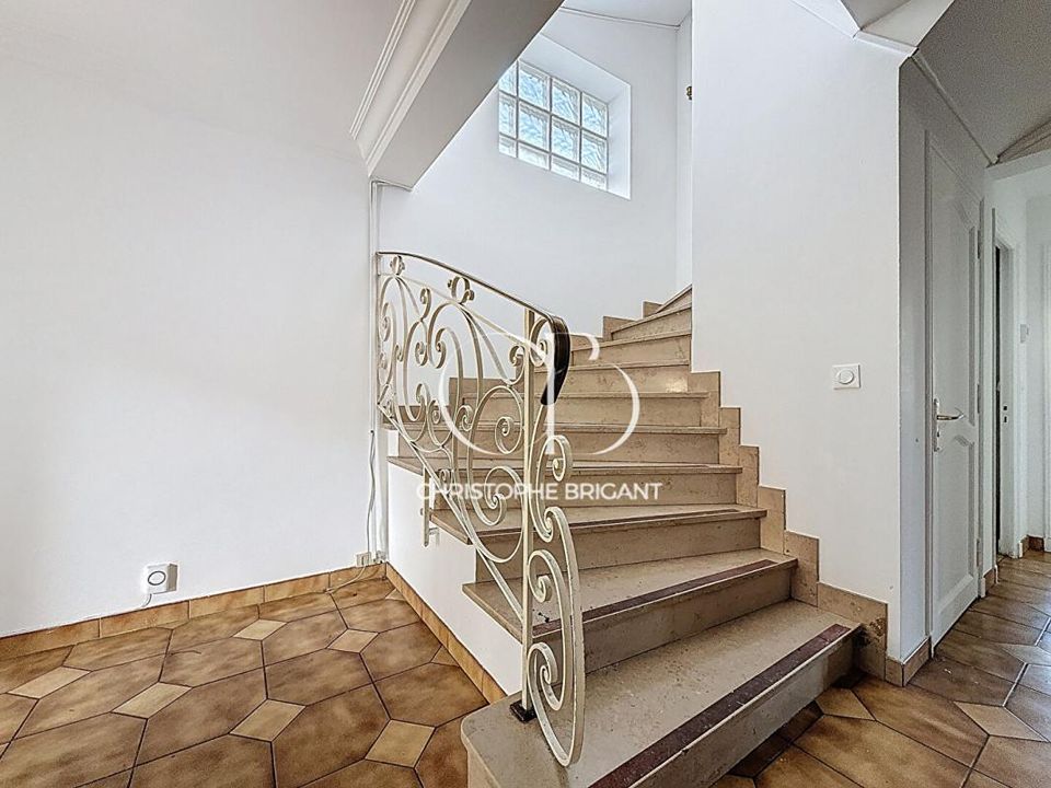 Villa en Villejuif, Val-de-Marne - foto 2