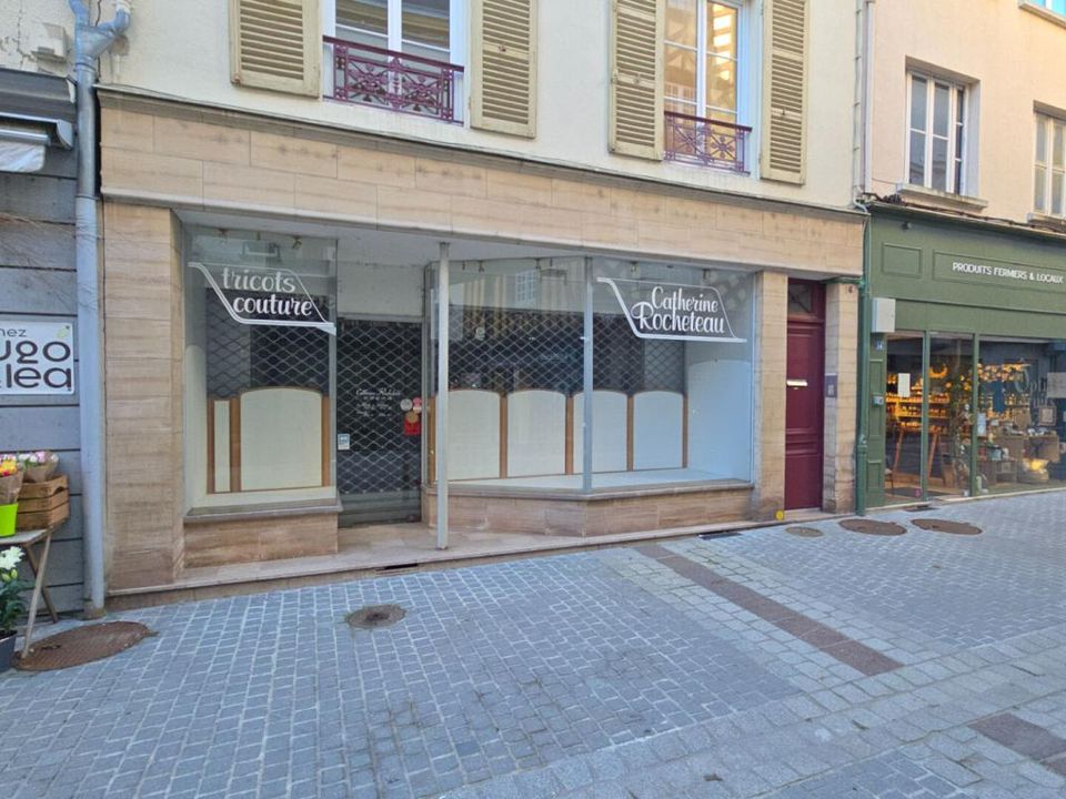 L'establiment comercial a Dreux, Eure-et-Loir - foto 4