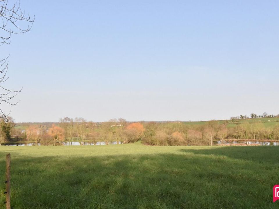 Helårsgrund i La Tessoualle, Maine-et-Loire - foto 1